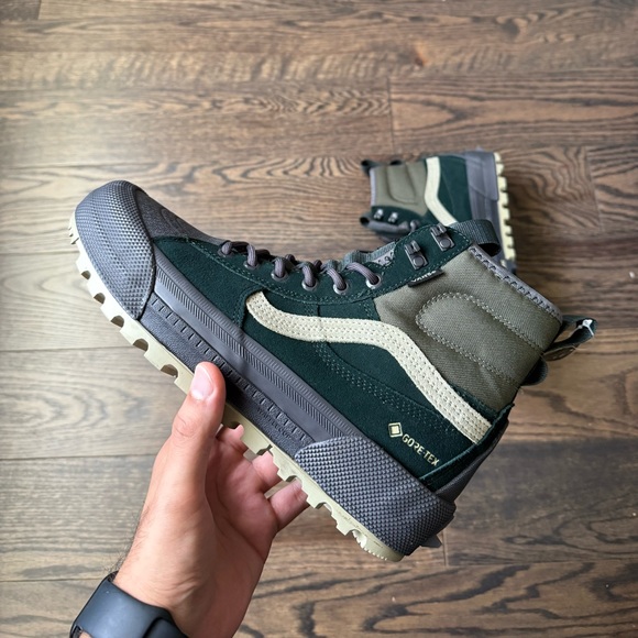 Vans GorTex boots - Picture 1 of 5